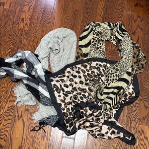 Bundle of 3 scarves and 1 bandana